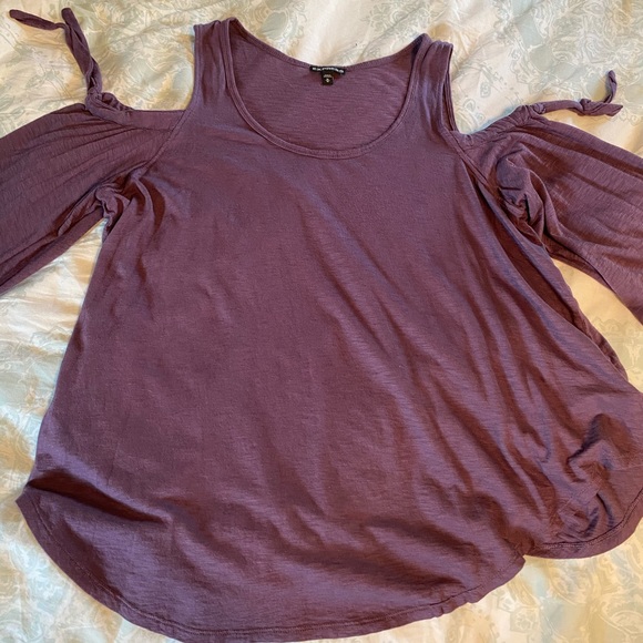 Express Purple Off the Shoulder Top - Picture 5 of 6